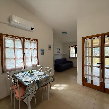 Casa Bougainville Cala D'ambra * San Teodoro (Sardinia)